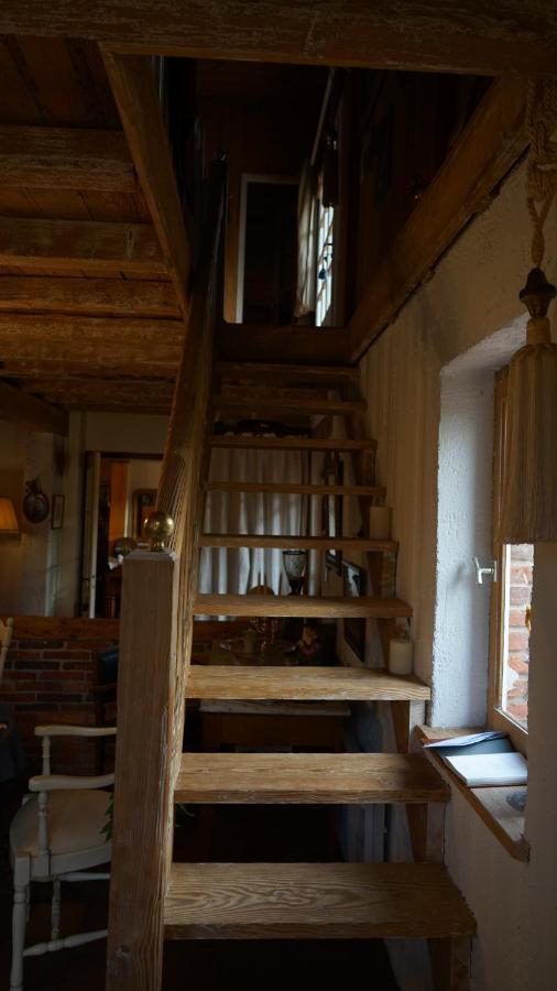 Les Hotes Des Guillemets Laglorieuse Eksteriør bilde